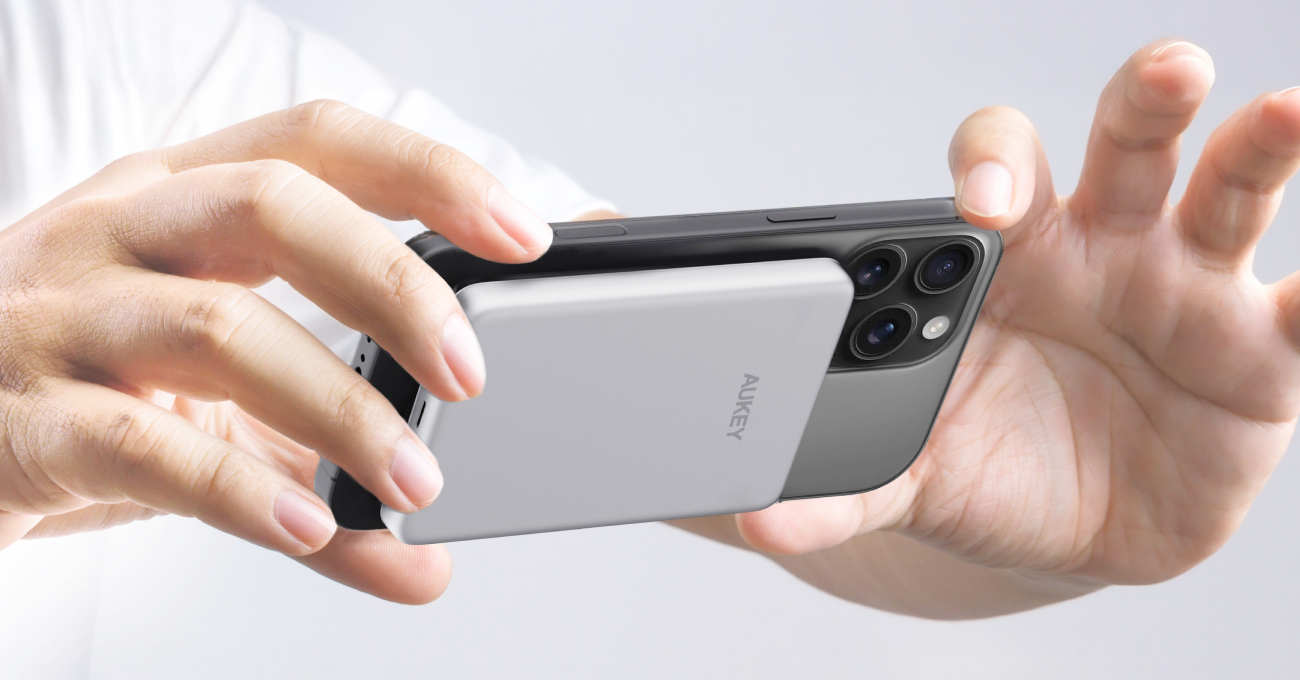 Magfusion Qi2 磁吸超薄行動電源!不只是充電,更是日常質感的延伸,iPhone 17 最強磁吸搭配!